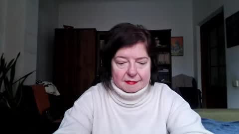 Snapshot of violetpulse chatting on 02-19-26, 11:50 violetpulse online show from 02-19-26, 11:50