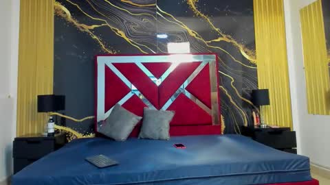 Violet Rose online show from 01-12-26, 12:05