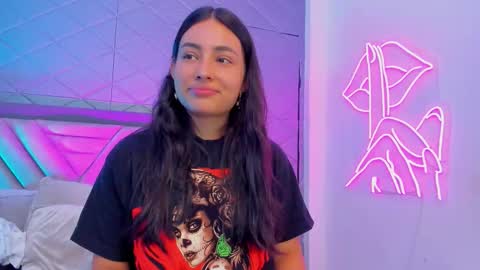 Violet Rousse online show from 11-21-25, 06:17