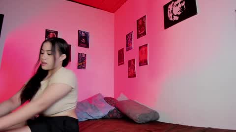 Snapshot of violetsalvatore chatting on 12-09-24, 04:34 Violet salvatore online show from 12-09-24, 04:34