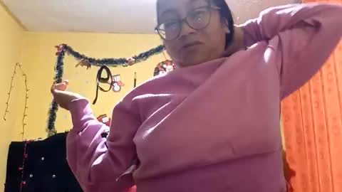 Violet777  online show from 12-23-25, 08:12