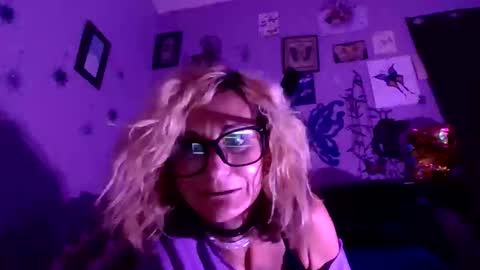 violetsprings7 online show from 03-27-26, 11:54