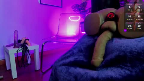 Violett  online show from 10-23-25, 12:15