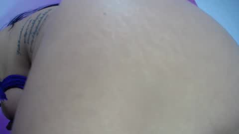 Snapshot of violett_ass chatting on 12-05-24, 10:23 Samantha y jhons online show from 12-05-24, 10:23