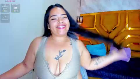 Snapshot of violett_cinnamon chatting on 07-15-26, 11:04 Violeta online show from 07-15-26, 11:04