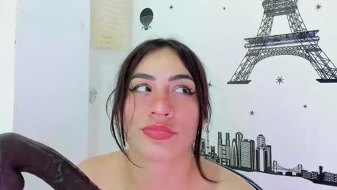 violett_collinss online show from 07-06-26, 02:08
