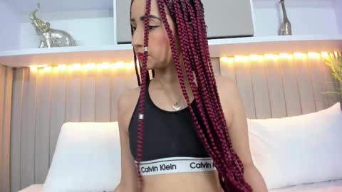 Violett  online show from 09-24-25, 08:12