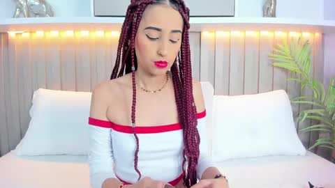 Violett  online show from 09-29-25, 08:02