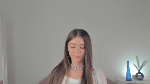 violetta_finch online show from 02-14-25, 04:20