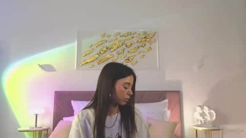 violetta_finch online show from 12-16-25, 10:31