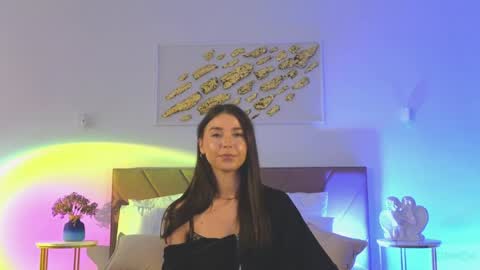 Snapshot of violetta_finch chatting on 05-24-26, 10:20 violetta_finch online show from 05-24-26, 10:20
