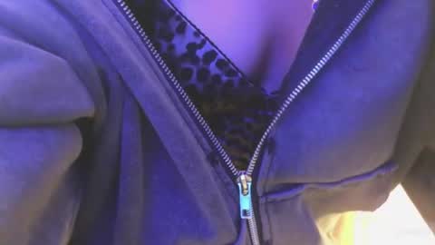 violetta_finch online show from 07-23-26, 10:57