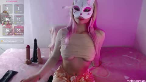violettaarojass online show from 12-15-25, 10:52
