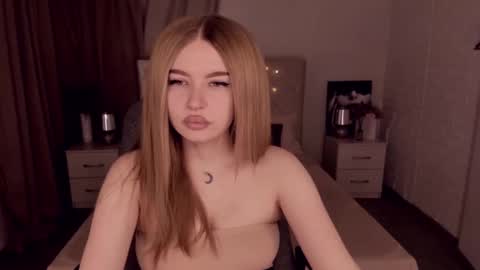 Snapshot of violettaotis chatting on 01-23-25, 11:37 ViolettaOtis online show from 01-23-25, 11:37