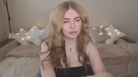 ViolettaOtis online show from 10-09-25, 11:30