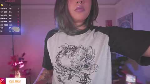 JULIE UWU online show from 02-10-26, 10:25