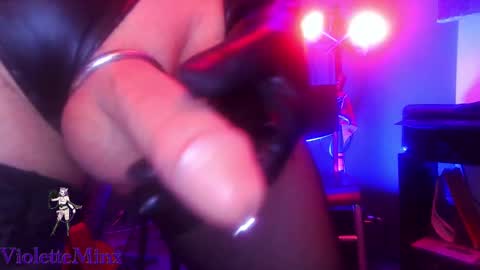 Snapshot of violetteminx chatting on 02-28-25, 03:48 Violette online show from 02-28-25, 03:48