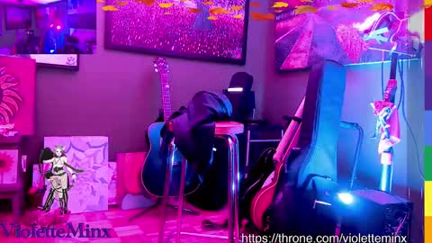 Snapshot of violetteminx chatting on 11-28-25, 02:14 Violette online show from 11-28-25, 02:14