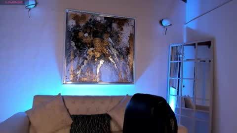 Snapshot of violetthansson chatting on 02-28-26, 10:38 Violett online show from 02-28-26, 10:38