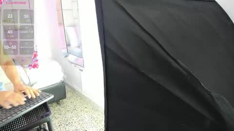 VioletthaRous online show from 02-04-25, 04:15