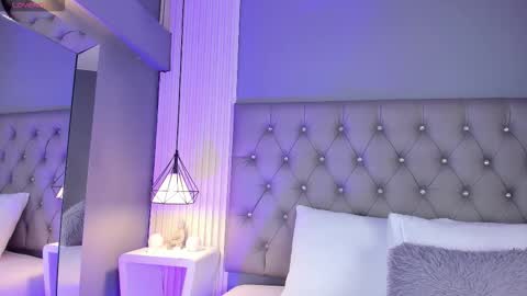 VioletthaRous online show from 03-28-26, 10:42