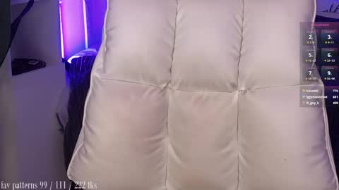Snapshot of violetvio1ator chatting on 04-22-26, 07:48 Dommy mommy online show from 04-22-26, 07:48