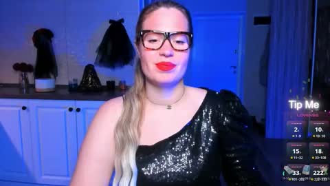  VelvettTime  online show from 10-26-25, 12:22