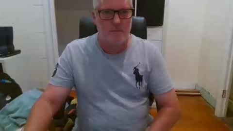 viper654321 online show from 12-23-24, 07:28