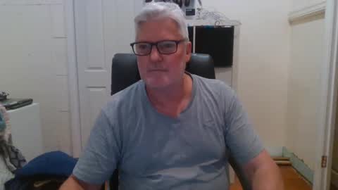 viper654321 online show from 02-11-25, 08:05