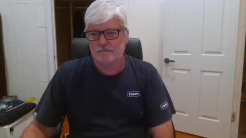 viper654321 online show from 09-10-25, 07:41