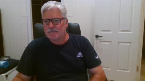 viper654321 online show from 10-15-25, 08:03