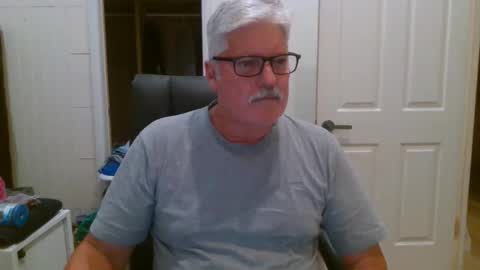 viper654321 online show from 11-28-25, 09:12