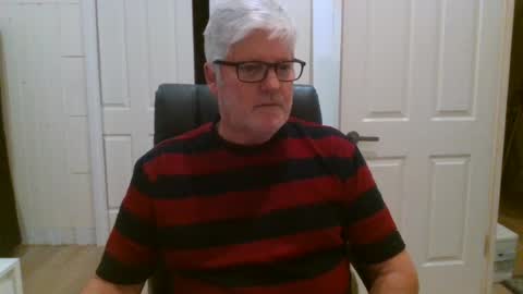 viper654321 online show from 06-19-26, 08:07