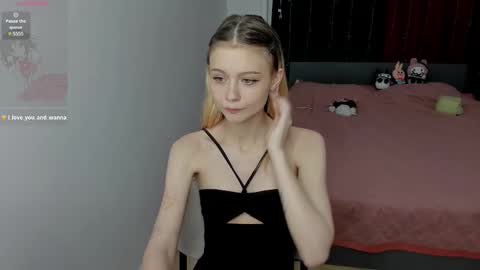 Snapshot of viraglow chatting on 12-03-25, 10:52 viraglow online show from 12-03-25, 10:52