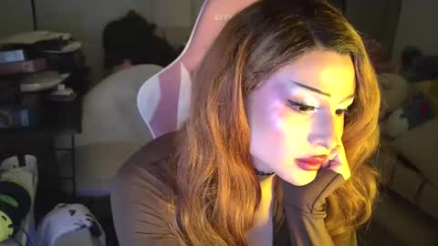 Snapshot of viredesire chatting on 02-03-26, 01:38 VireDesire online show from 02-03-26, 01:38