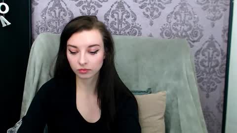 Snapshot of virgiluna chatting on 05-12-26, 07:33 VirginLuna online show from 05-12-26, 07:33