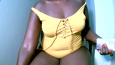 Snapshot of virtual_wifey chatting on 03-10-25, 04:57 Your Virtual Wife online show from 03-10-25, 04:57