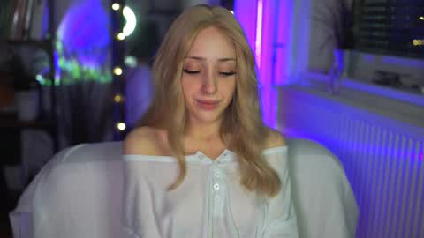 Snapshot of virtualexis chatting on 03-12-26, 02:56 virtualexis online show from 03-12-26, 02:56