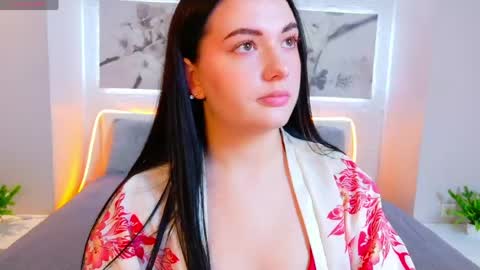 Snapshot of vitajoy_ chatting on 05-03-26, 10:21 Vita online show from 05-03-26, 10:21