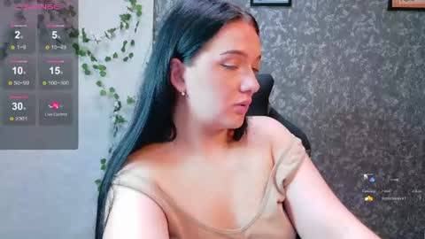 Snapshot of vitajoy_ chatting on 06-30-26, 03:24 Vita online show from 06-30-26, 03:24