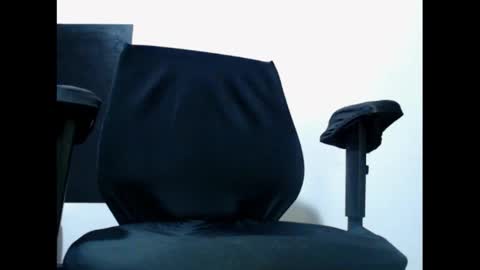 Snapshot of vitorbigpack chatting on 11-25-25, 06:30 Vtor online show from 11-25-25, 06:30