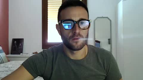 Snapshot of vittorio20cm chatting on 03-05-25, 12:00 vittorio20cm online show from 03-05-25, 12:00