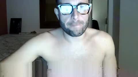 Snapshot of vittorio20cm chatting on 03-07-25, 07:27 vittorio20cm online show from 03-07-25, 07:27