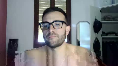 Snapshot of vittorio20cm chatting on 03-09-25, 01:26 vittorio20cm online show from 03-09-25, 01:26
