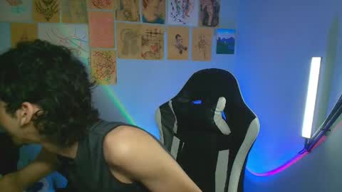Snapshot of vittorio_cerati chatting on 04-23-26, 04:46 new acount online show from 04-23-26, 04:46