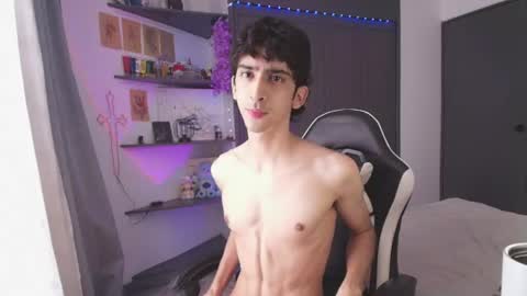 Snapshot of vittorio_cerati chatting on 07-11-26, 03:15 new acount online show from 07-11-26, 03:15