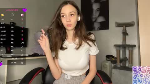 Snapshot of vivaberardino chatting on 07-17-26, 01:40 Viva online show from 07-17-26, 01:40