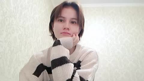 Snapshot of vivatrude chatting on 02-10-26, 10:41 Sonya online show from 02-10-26, 10:41