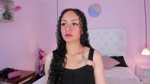 Vivi online show from 02-25-26, 04:00