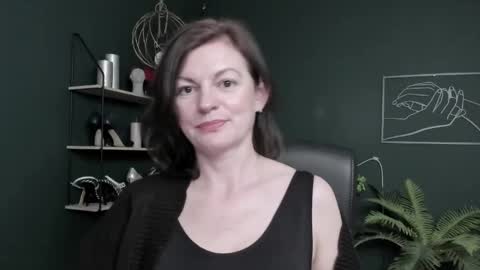 Snapshot of vivian_dream chatting on 05-23-26, 05:34 Vivian online show from 05-23-26, 05:34